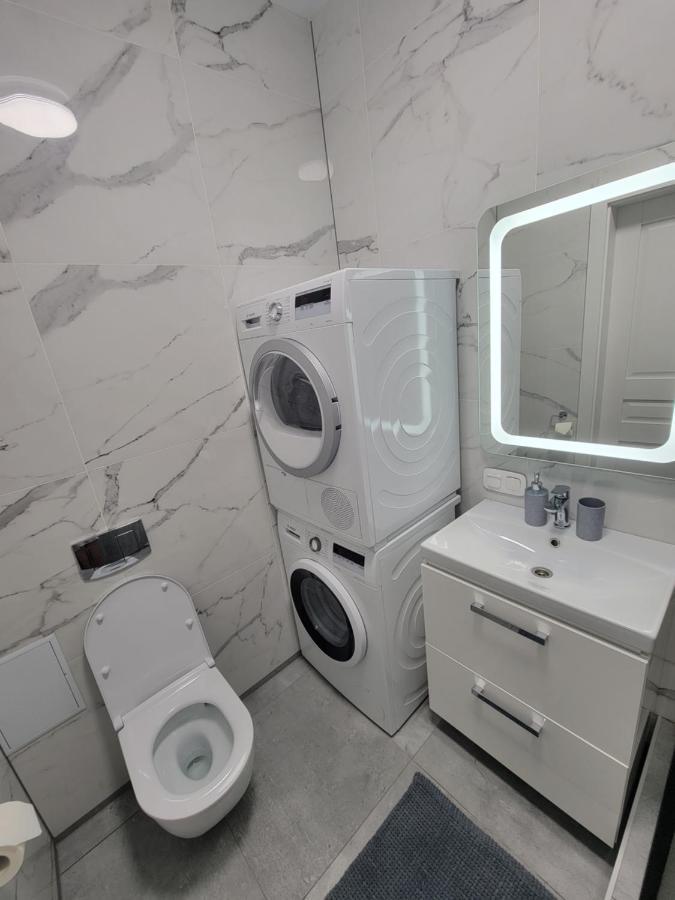 Warm & Cozy Apartment In The Heart Of Historical Lwów Zewnętrze zdjęcie