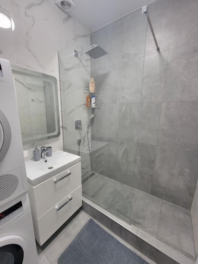 Warm & Cozy Apartment In The Heart Of Historical Lwów Zewnętrze zdjęcie